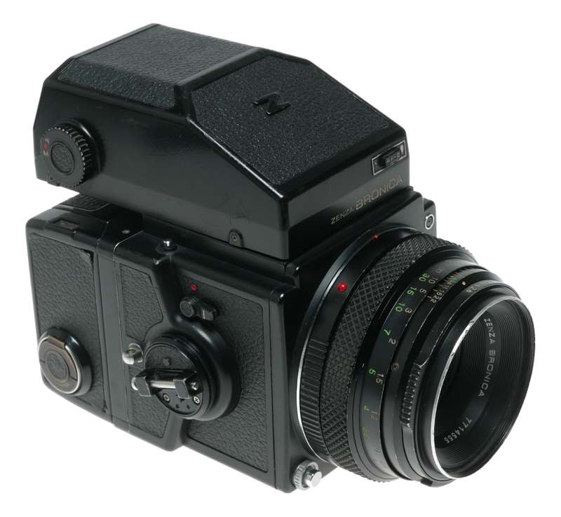 Zenza Bronica ETRS Medium Format Film Camera AE - II Finder