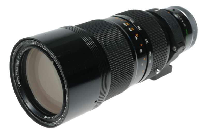 Canon FD 85-300mm f/4.5 Zoom Lens for Japanese SLR Camera