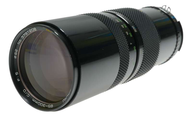 Soligor 85-300mm f/5.6 MC Macro Zoom Lens from Japan