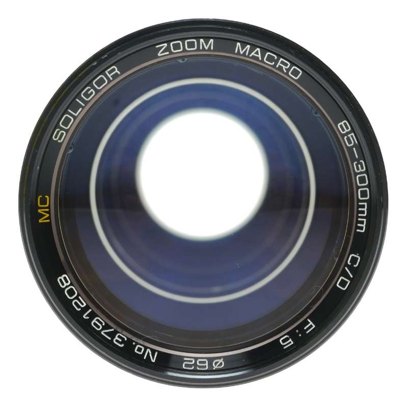 Soligor 85-300mm f/5.6 MC Macro Zoom Lens from Japan