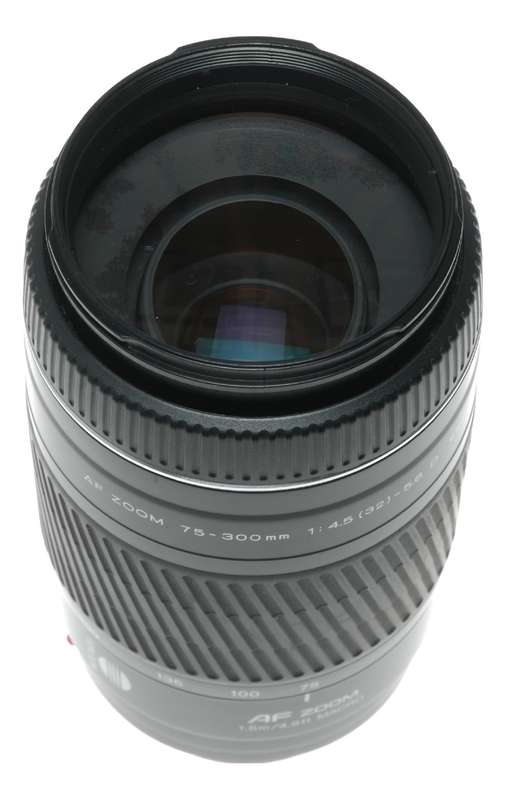 Konica Minolta AF Zoom 75-300mm f/4.5-5.6 Macro Lens
