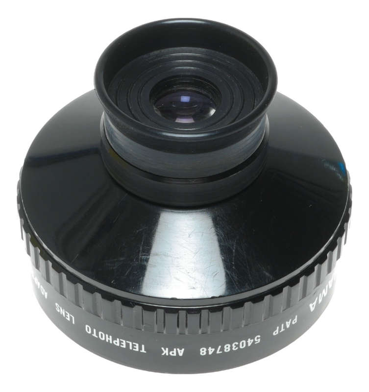 Hama Telephoto Lens Adapter Converts Lens to Telescope