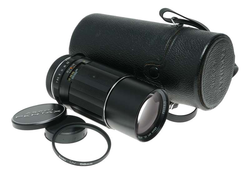 Asahi Pentax Super-Multi-Coated Takumar 200mm f/4 Lens