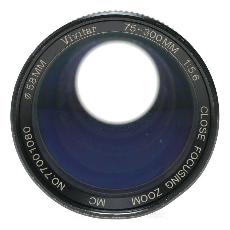 Vivitar 75-300mm f/5.6 Close Focusing Zoom Lens Multi-Coated