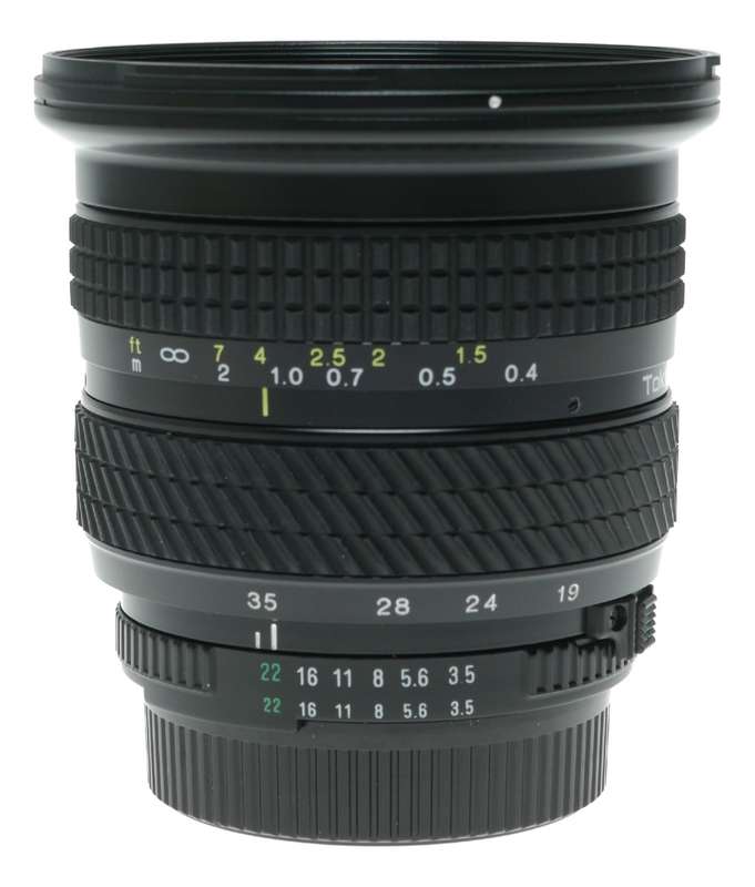 Tokina AF 19 - 35mm f/3.5 - 4.5 Wide - Angle Zoom Lens