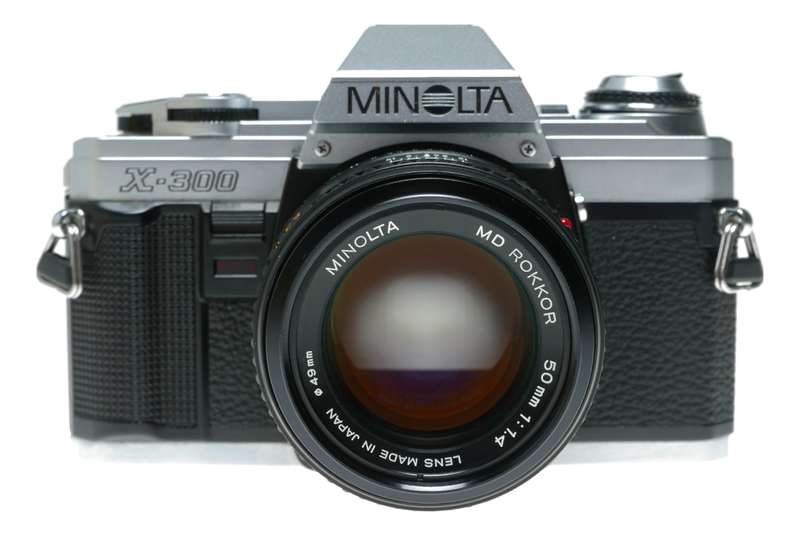 Minolta X - 300 SLR Camera Minolta MD Rokkor 50mm f/1.4 Lens