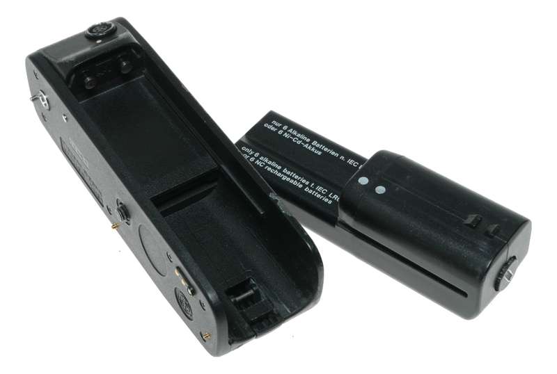 Leica R4 Motor Winder Film Cameras - Compatible 6 Alkaline