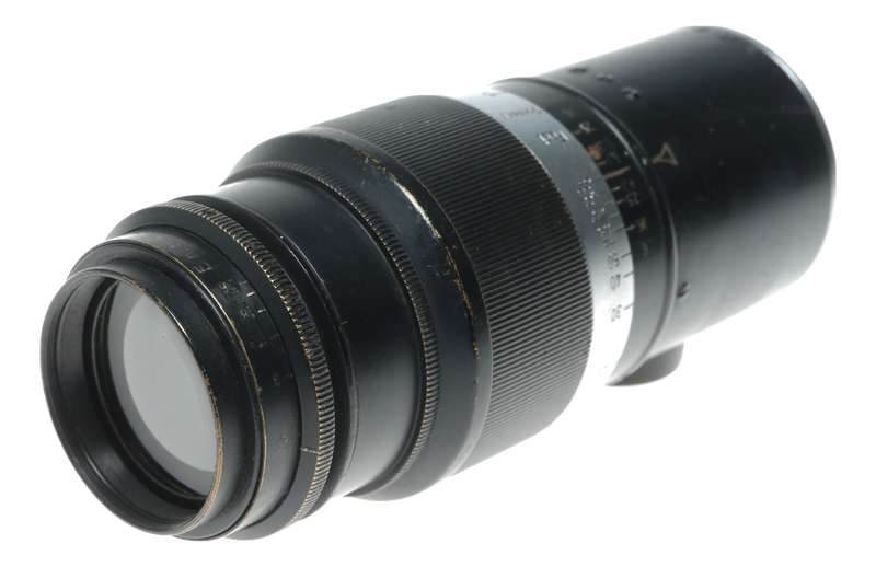 Leica Hektor 135mm f/4.5 telephoto Leitz M39 screw mount