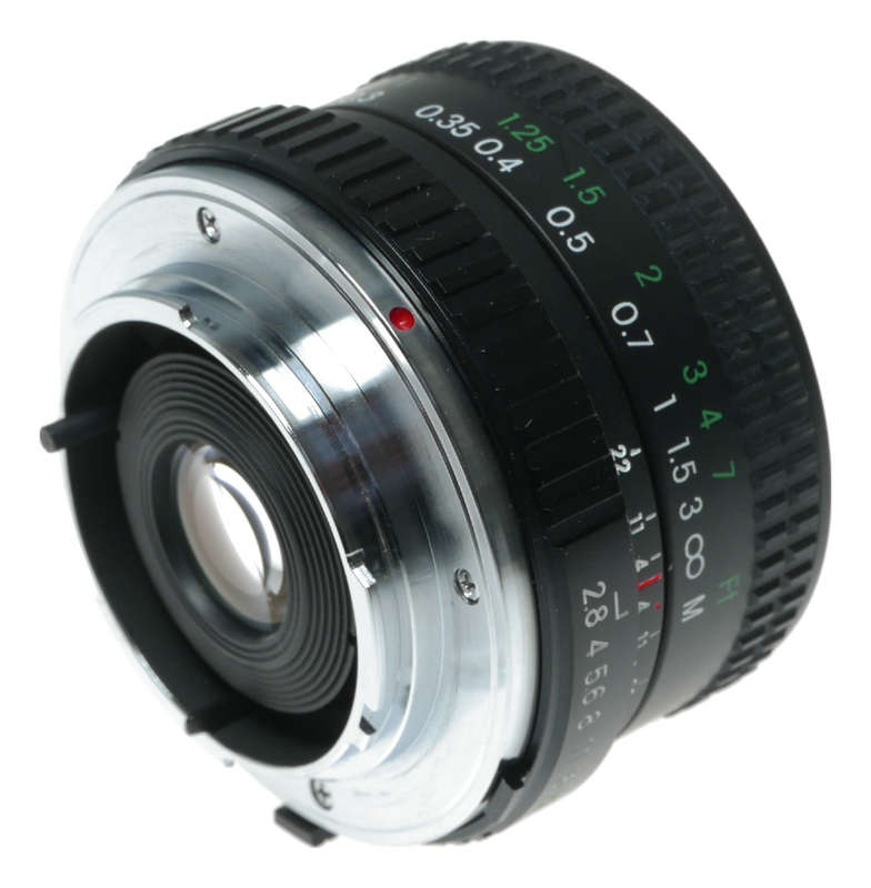 Cosina 28mm f/2.8 MC Macro SLR Film Camera Lens