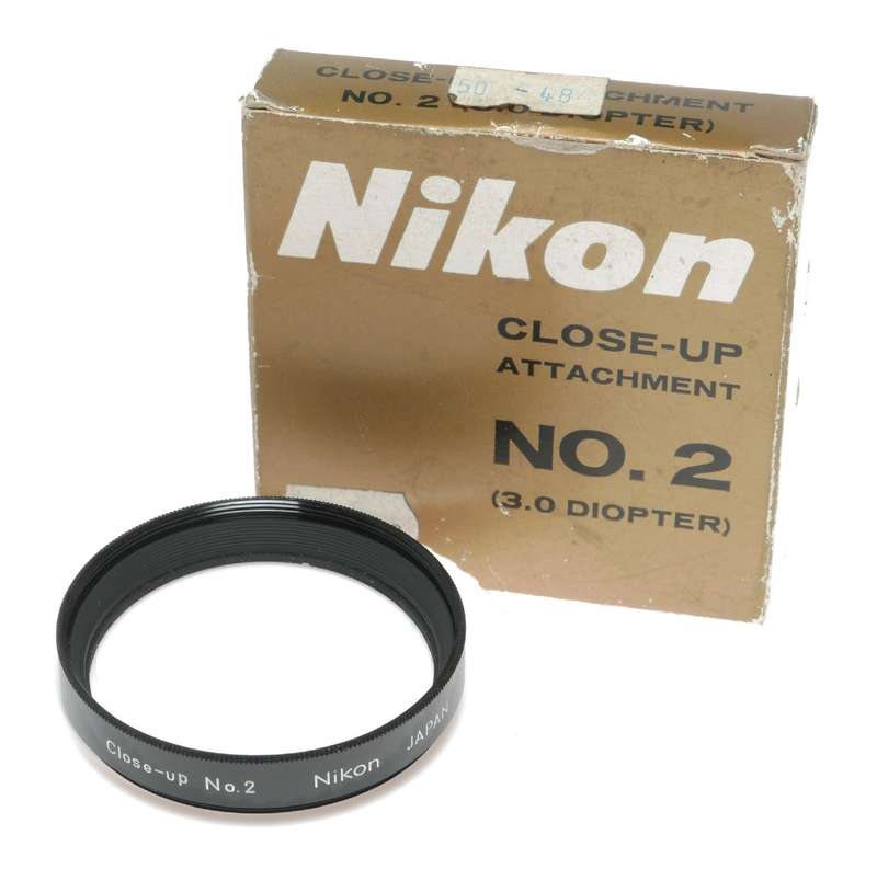 Nikon Close-Up Attachment Lens No. 2 (3.0 Diopter)