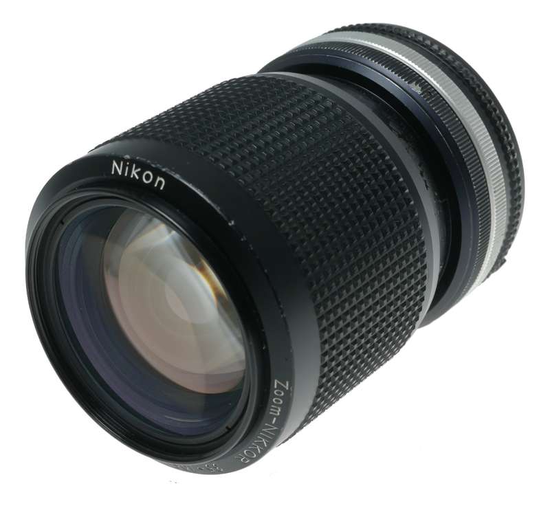 Nikon Zoom-Nikkor 35-105mm f/3.5-4.5 Lens