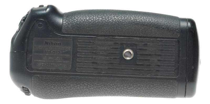 Nikon MB-D10 Multi-Power Battery Pack for DSLR Cameras