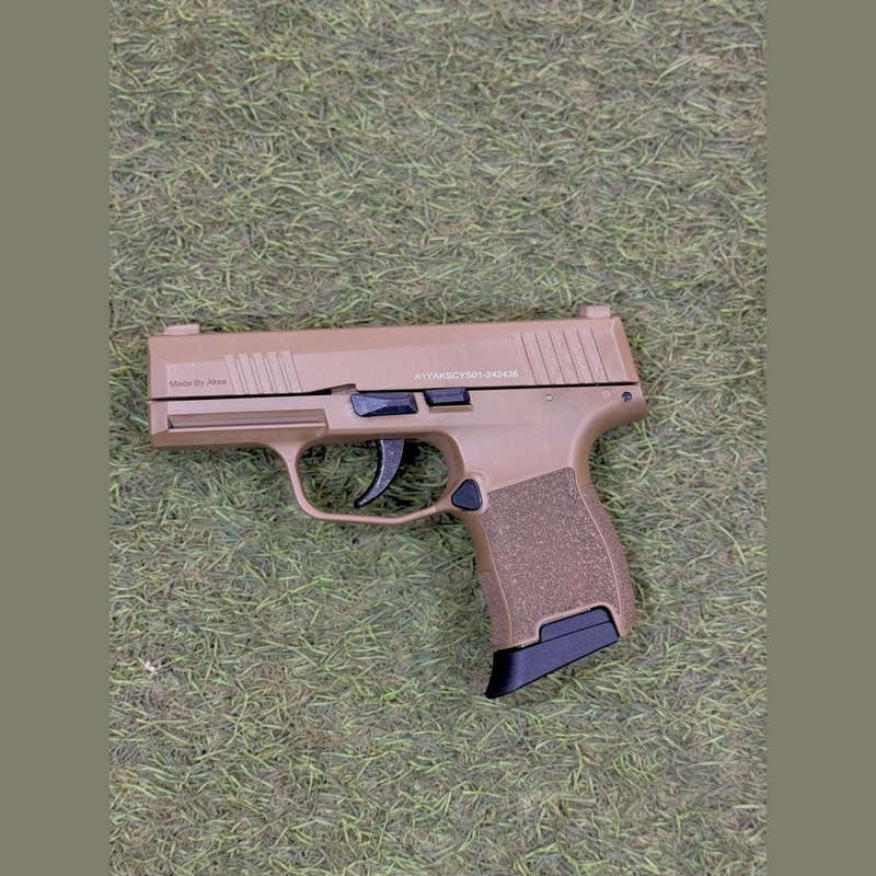 AKSA AK21 Tan Blank/Pepper Gun + FREE MAG (Semi Auto|10+1|9mm PAK)