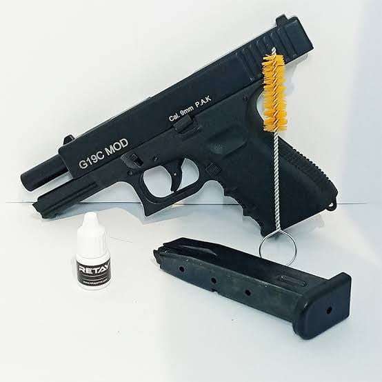 Retay G19C Black Blank/Pepper Gun (Semi Auto|14+1|9mm PAK) - GSA