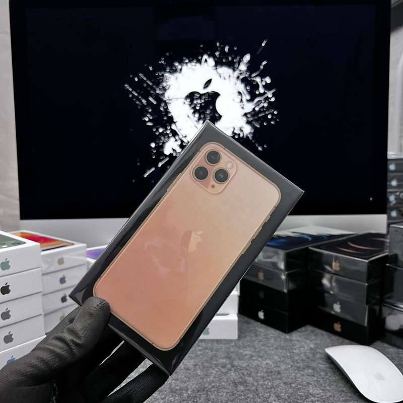 Apple iPhone 11 Pro 64GB - Premium Smartphone with Triple Camera