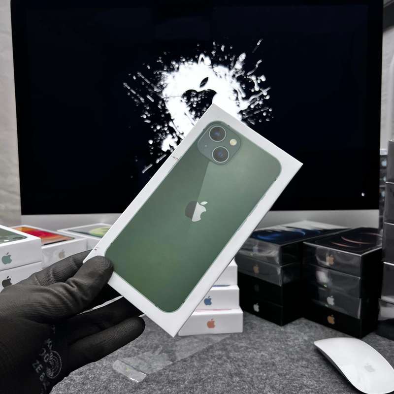 Apple iPhone 13 - Powerful Smartphone with Advanced Camera Features