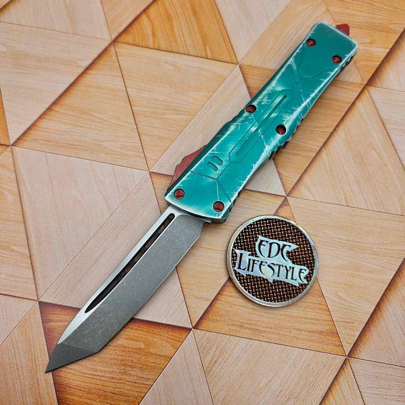 Microtech Bounty Hunter Green Apocalyptic Combat Troodon  144-10Bh