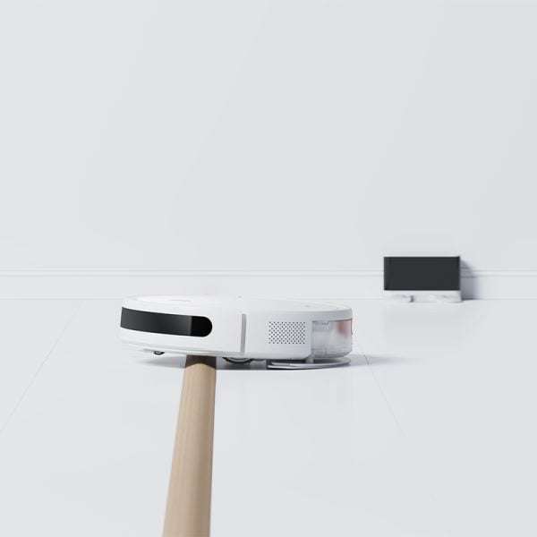 Xiaomi Robot Vacuum E10 - Efficient Cleaning with Smart Navigation
