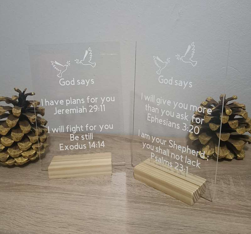 Personalized A5 Acrylic Plaques - Elegant Custom Designs