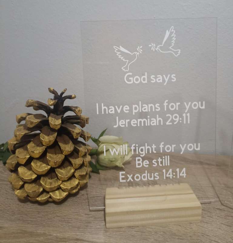 Personalized A5 Acrylic Plaques - Elegant Custom Designs