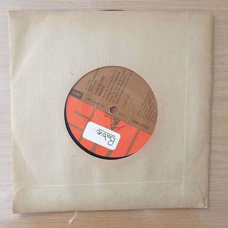 John Paul Young  I Hate The Music - Vinyl 7" Record - Very-Good+ Quality (VG+) (verygoodplus)