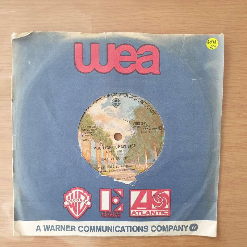 Debbie Boone  You Light Up My Life - Vinyl 7" Record - Very-Good+ Quality (VG+) (verygoodplus)