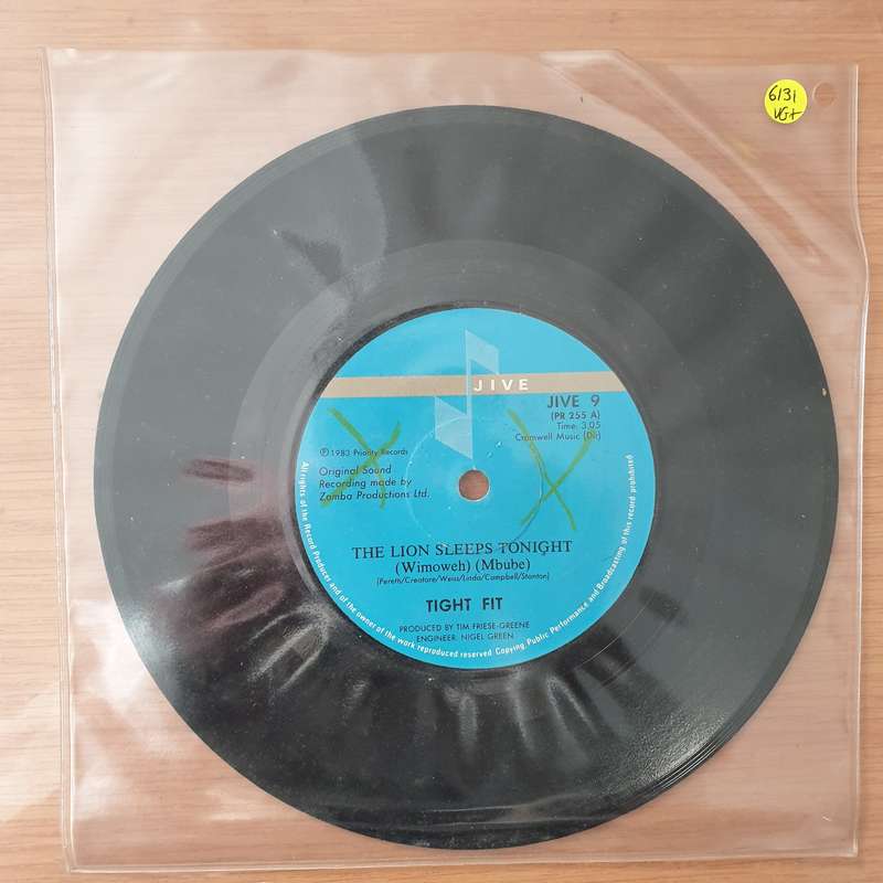 Tight Fit  The Lion Sleeps Tonight - Vinyl 7" Record - Very-Good+ Quality (VG+)