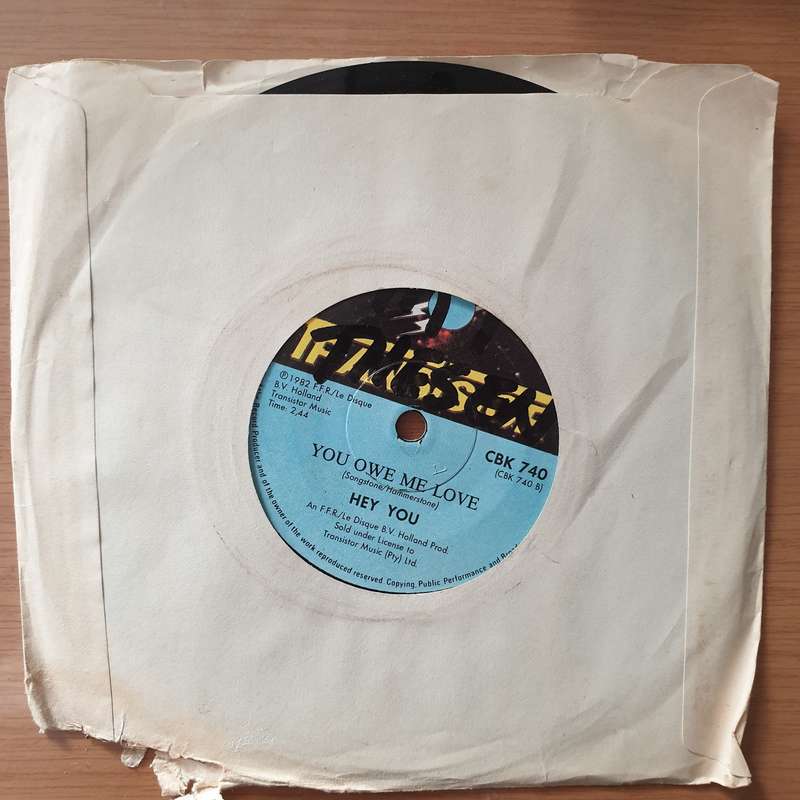 Hey You  Liverpool Eyes - Vinyl 7" Record - Very-Good+ Quality (VG+) (verygoodplus7) (D)