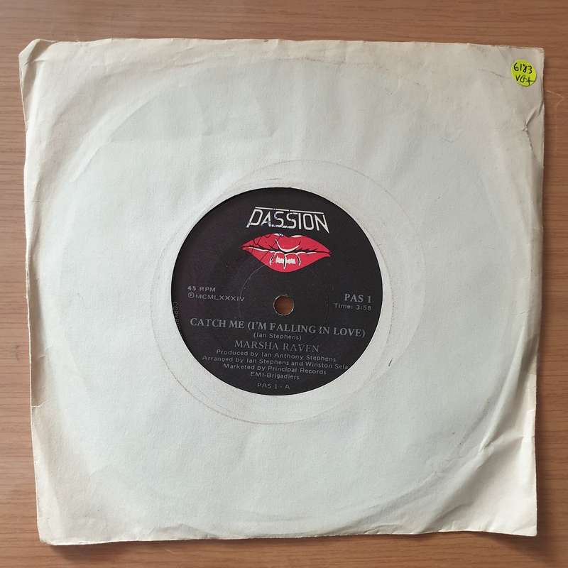 Marsha Raven  Catch Me (I'm Falling In Love) - Vinyl 7" Record - Very-Good+ Quality (VG+) (ver...