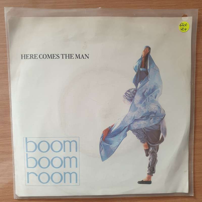 Boom Boom Room  Here Comes The Man - Vinyl 7" Record - Very-Good+ Quality (VG+) (verygoodplus7)