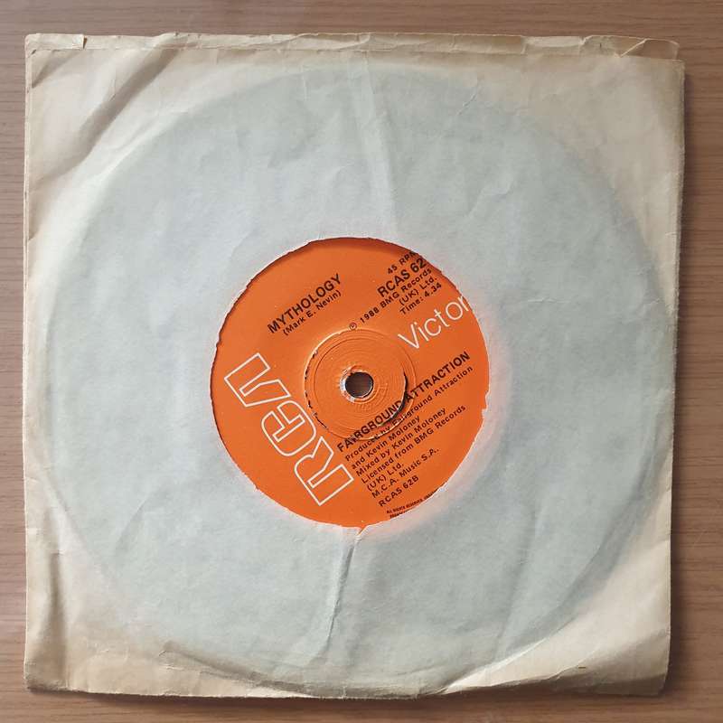 Fairground Attraction  Perfect  - Vinyl 7" Record - Very-Good+ Quality (VG+) (verygoodplus7)