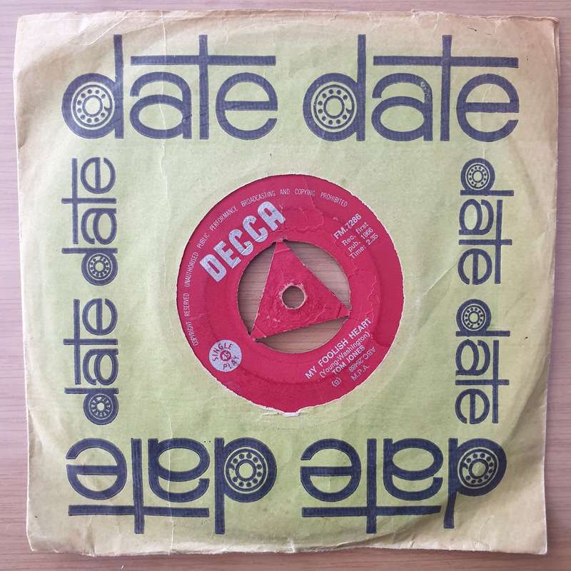 Tom Jones  Green, Green Grass Of Home - Vinyl 7" Record - Very-Good Quality (VG)  (verry7)