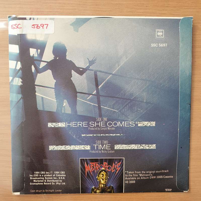 Bonnie Tyler  Here She Comes - Vinyl 7" Record - Very-Good+ Quality (VG+) (verygoodplus7)