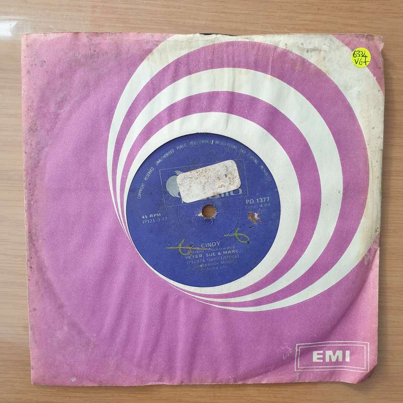 Peter, Sue & Marc  Cindy - Vinyl 7" Record - Very-Good+ Quality (VG+) (verygoodplus7)