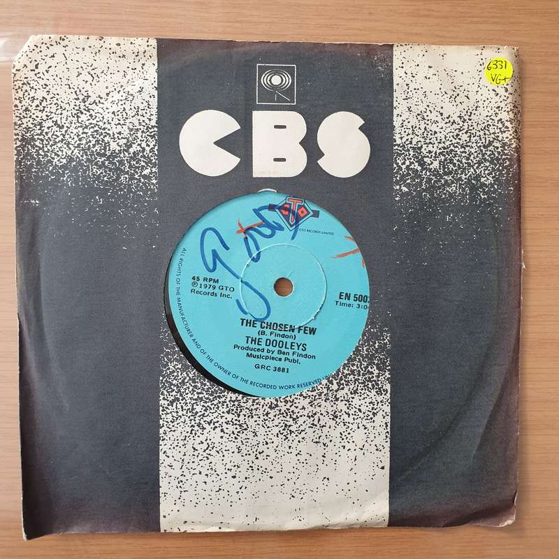 The Dooleys  The Chosen Few - Vinyl 7" Record - Very-Good+ Quality (VG+) (verygoodplus7)