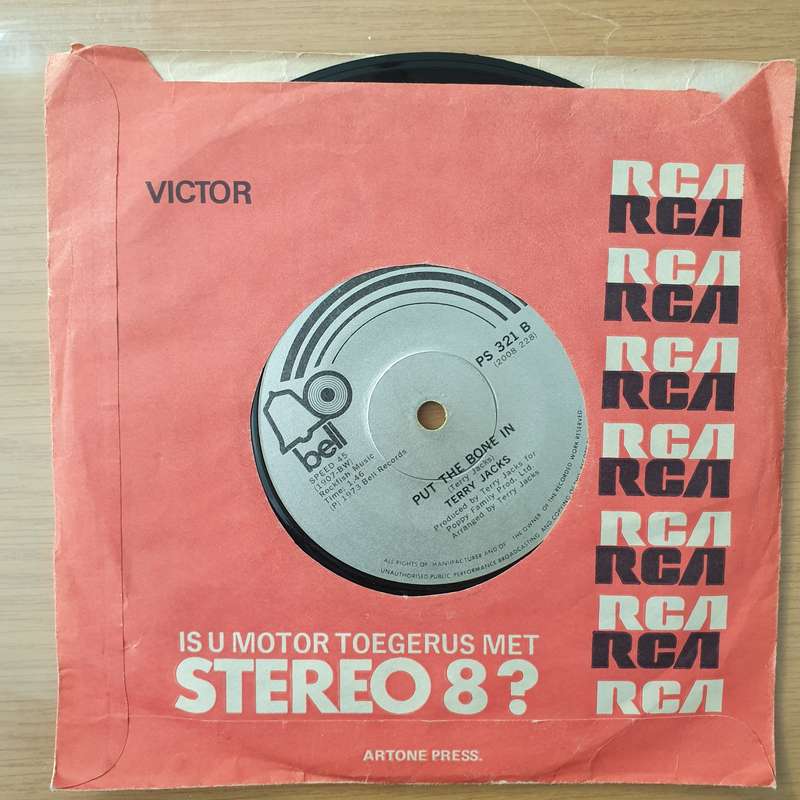 Terry Jacks  Seasons In The Sun - Vinyl 7" Record - Very-Good+ Quality (VG+) (verygoodplus7)
