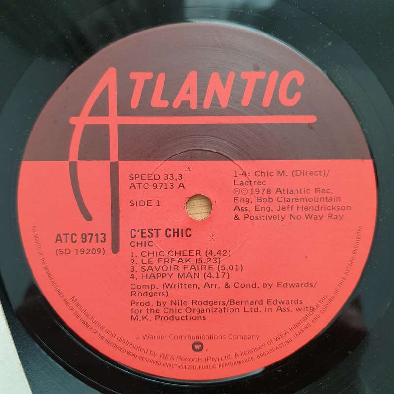Chic  C'est Chic - Vinyl LP Record  - Very-Good+ Quality (VG+)