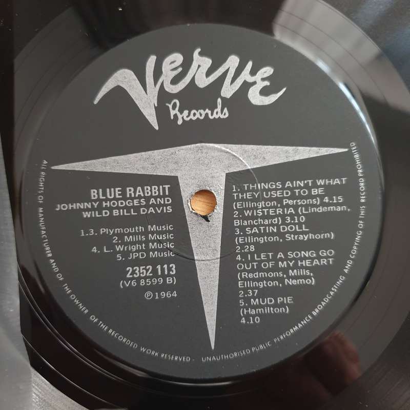 Johnny Hodges - Wild Bill Davis  Blue Rabbit - Vinyl LP Record - Very-Good+ Quality (VG+) (ver...