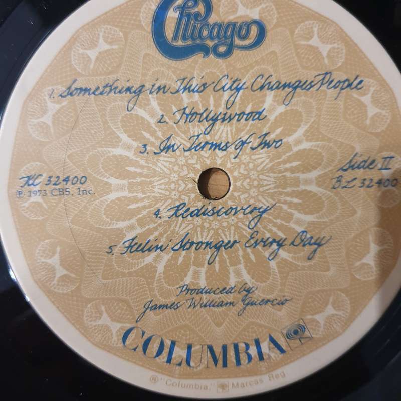 Chicago  Chicago VI - Vinyl LP Record - Very-Good+ Quality (VG+) (verygoodplus)