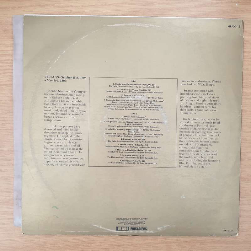 Strauss - Masterpiece - Vinyl LP Record - Very-Good+ Quality (VG+) (verygoodplus)