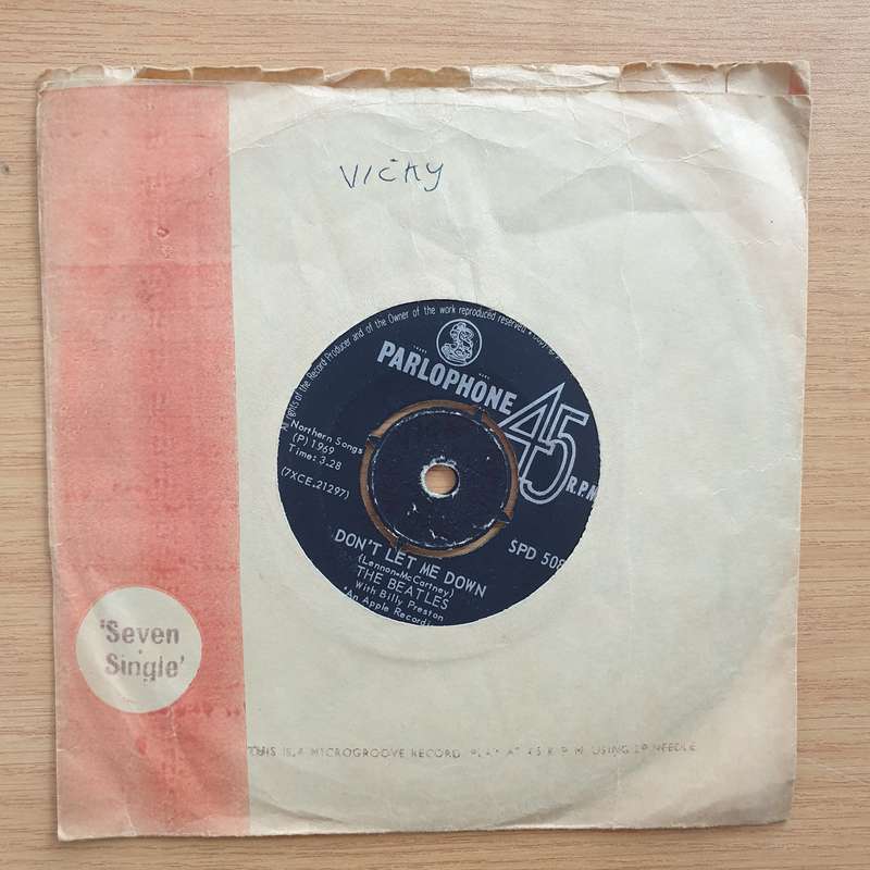 The Beatles  Get Back - Vinyl 7" Record - Very-Good Quality (VG)  (verry7)