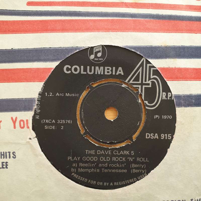 The Dave Clark Five  Play Good Old Rock 'N' Roll - Vinyl 7" Record - Very-Good Quality (VG)  (...
