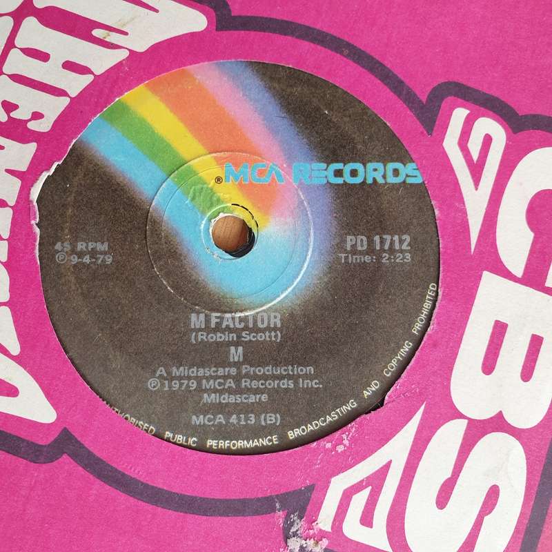 M  Pop Muzik - Vinyl 7" Record - Very-Good+ Quality (VG+) (verygoodplus7)