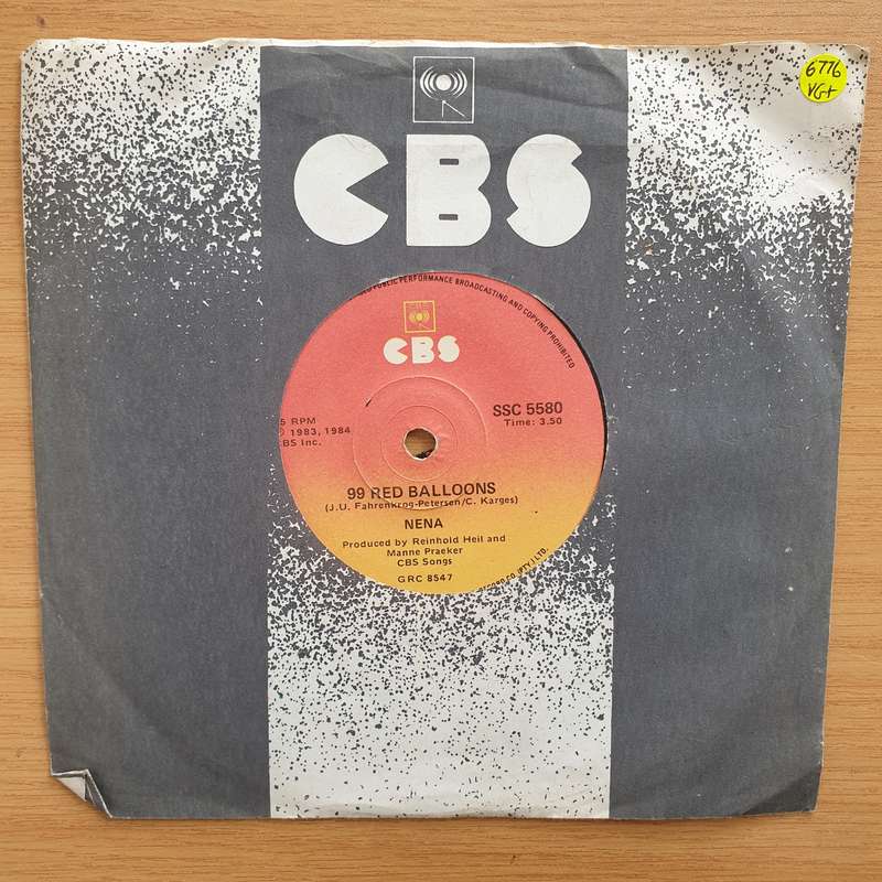 Nena  99 Red Balloons / Ich Bleib' Im Bett - Vinyl 7" Record - Very-Good+ Quality (VG+) (veryg...