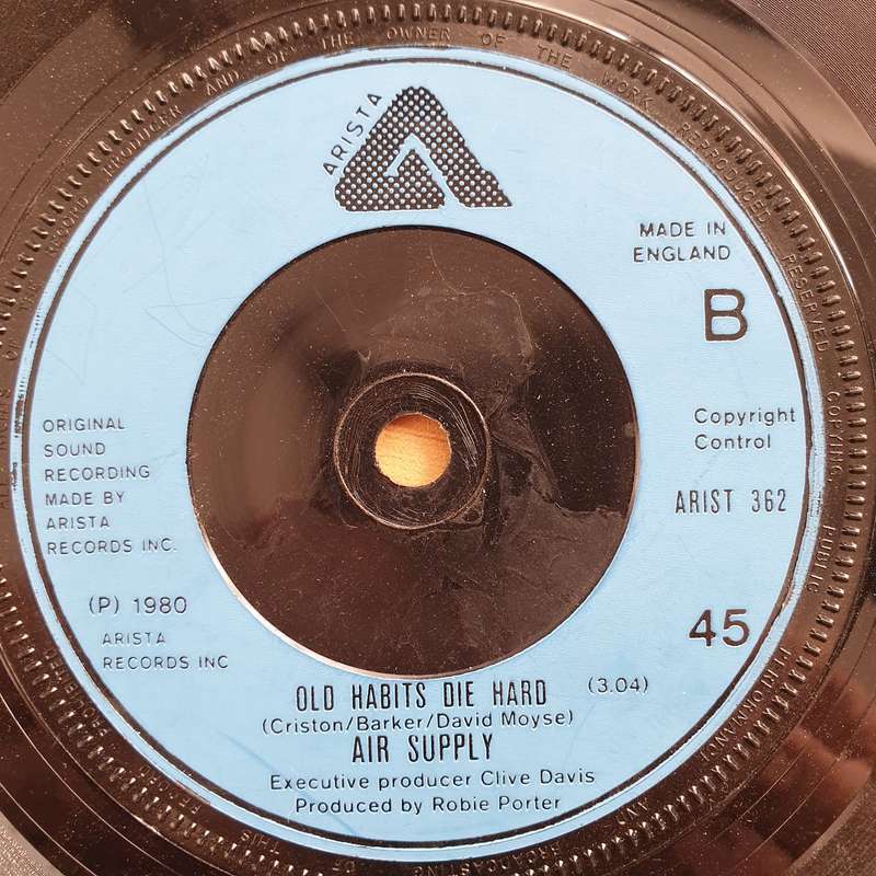 Air Supply  All Out Of Love - Vinyl 7" Record - Very-Good+ Quality (VG+) (verygoodplus7)