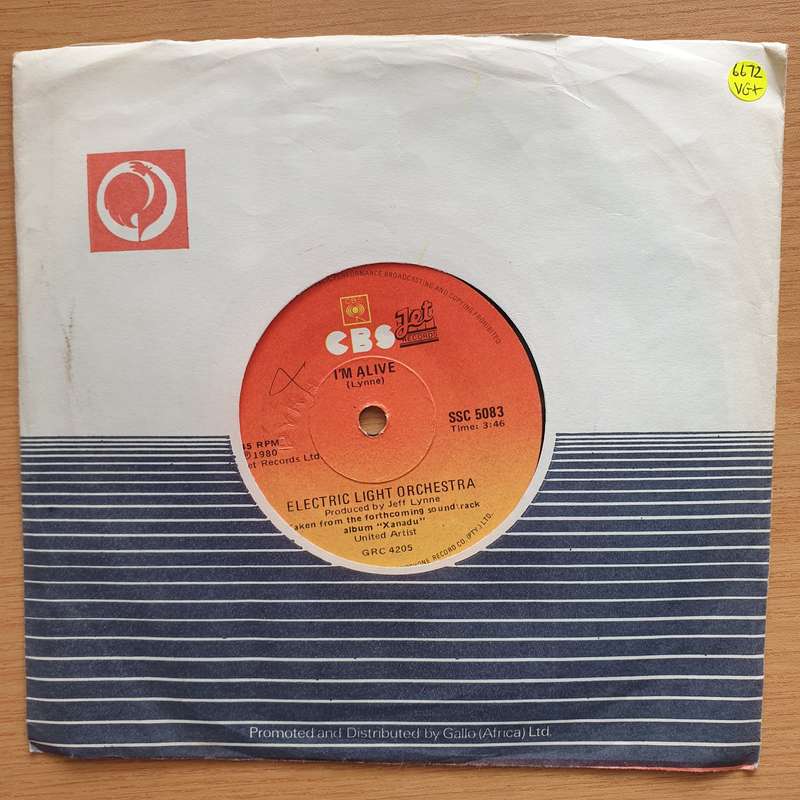 Electric Light Orchestra  I'm Alive - Vinyl 7" Record - Very-Good+ Quality (VG+) (verygoodplus7)