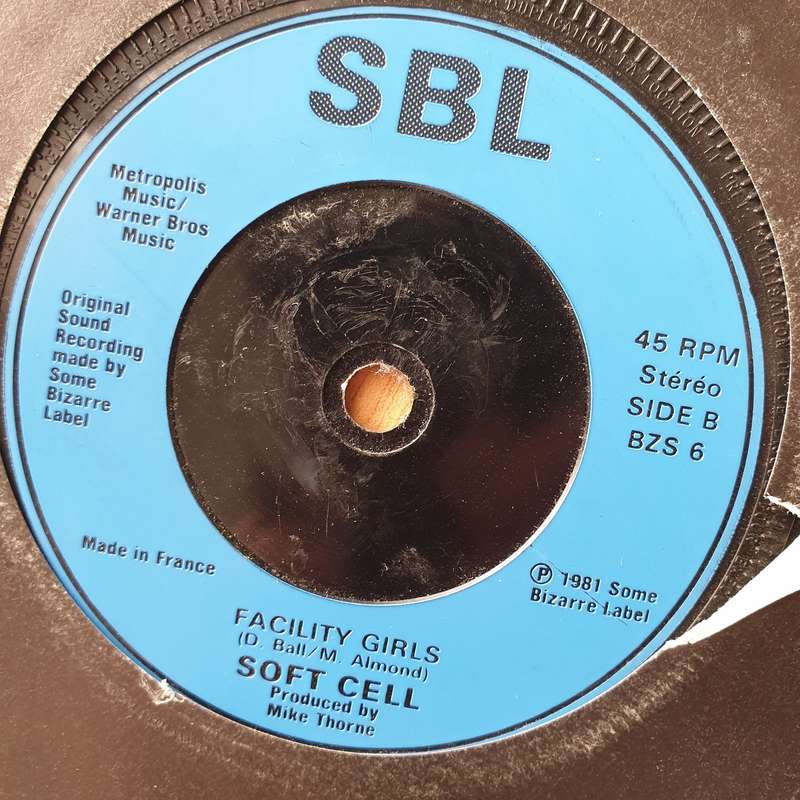 Soft Cell  Bedsitter - Vinyl 7" Record - Very-Good Quality (VG)  (verry7)