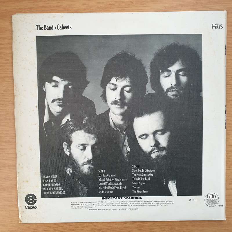 The Band  Cahoots - Vinyl LP Record - Opened  - Very-Good Quality (VG)