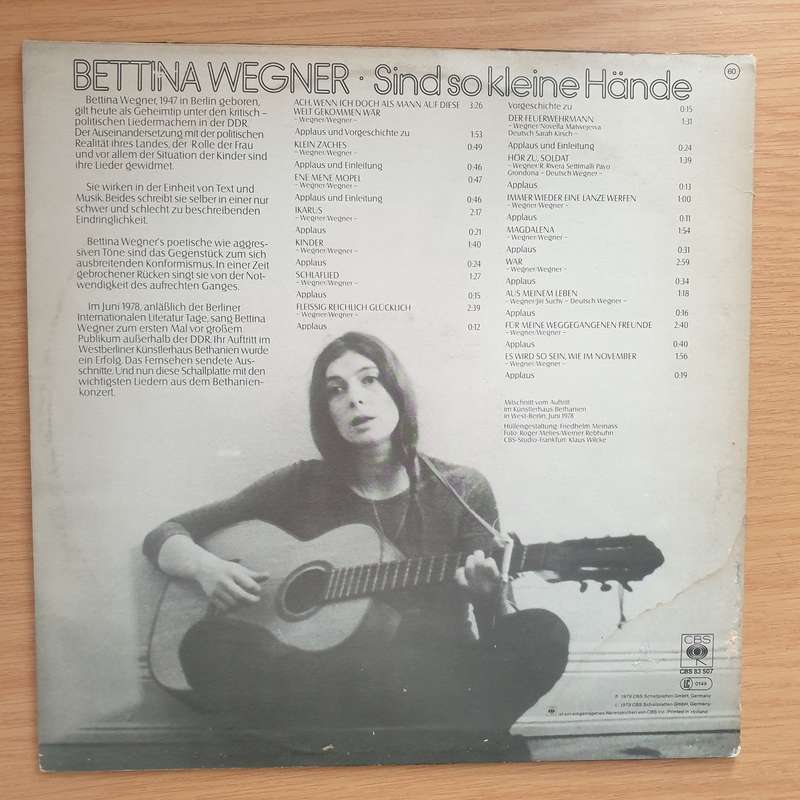 Bettina Wegner  Sind So Kleine Hände -  Vinyl LP Record - Very-Good+ Quality (VG+)