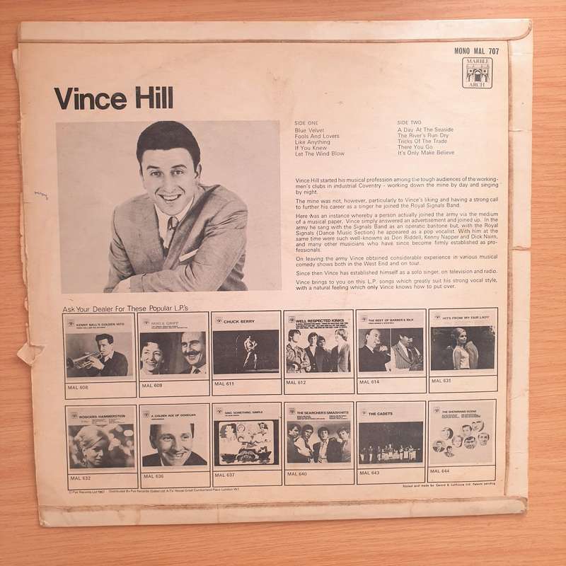 Vince Hill  Vince Hill -  Vinyl LP Record - Very-Good+ Quality (VG+)